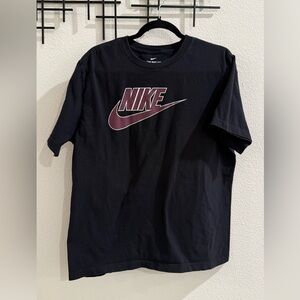 Nike Men’s XL Graphic Logo T-Shirt Black | Short Sleeve Crewneck